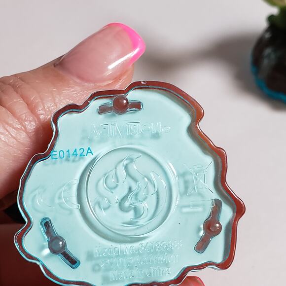 Skylander Swap Force lot of 4, 2x fire, 2x earth - Picture 5 of 10